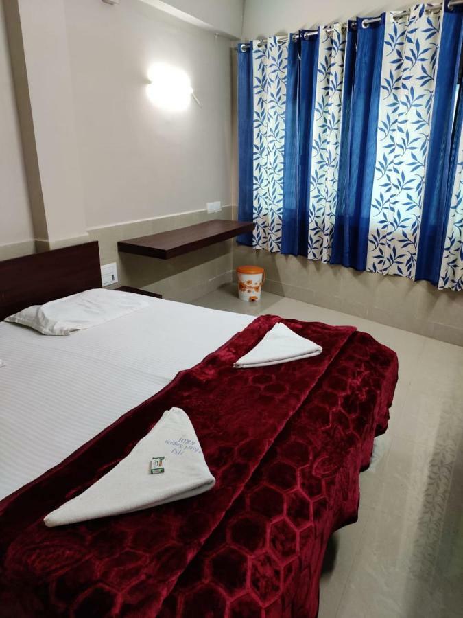 Hotel Sugam Karaikudi Экстерьер фото